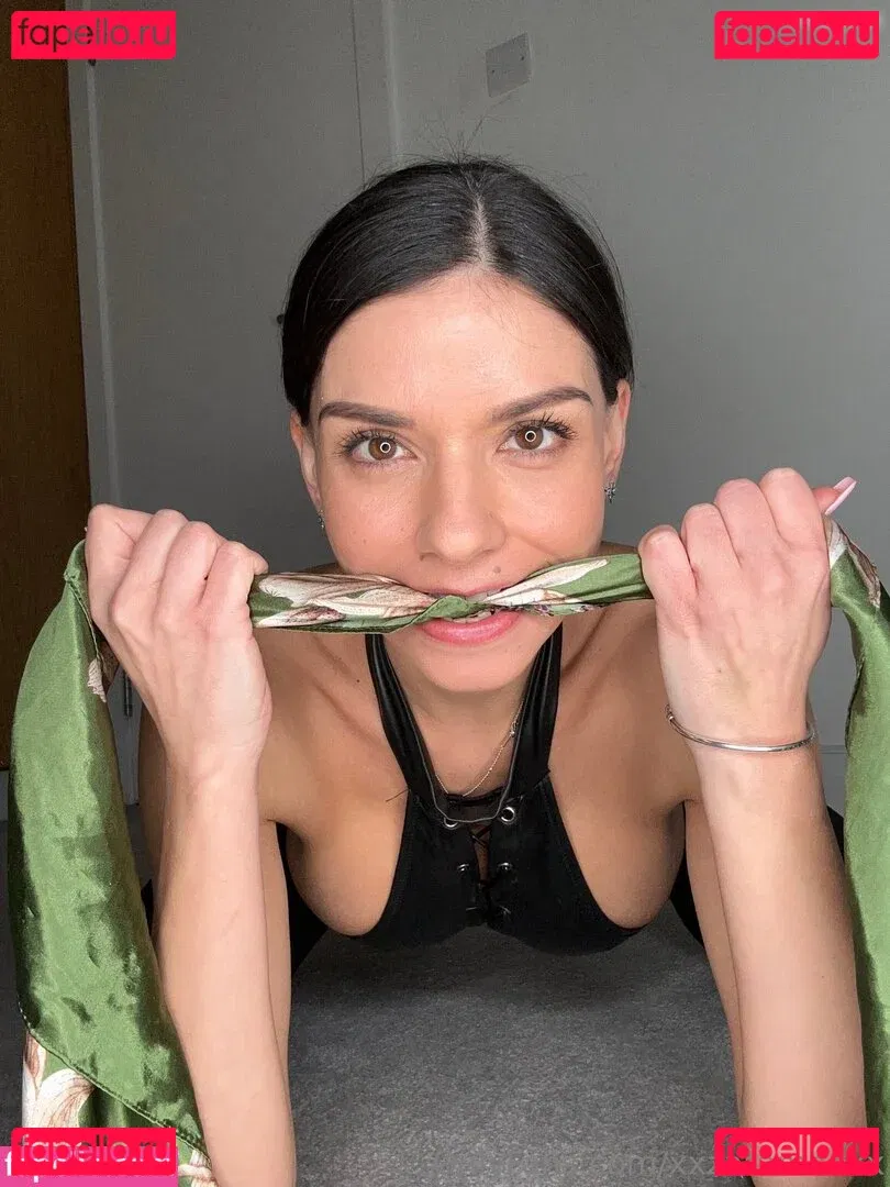 Zara Mae Onlyfans Photo Gallery 