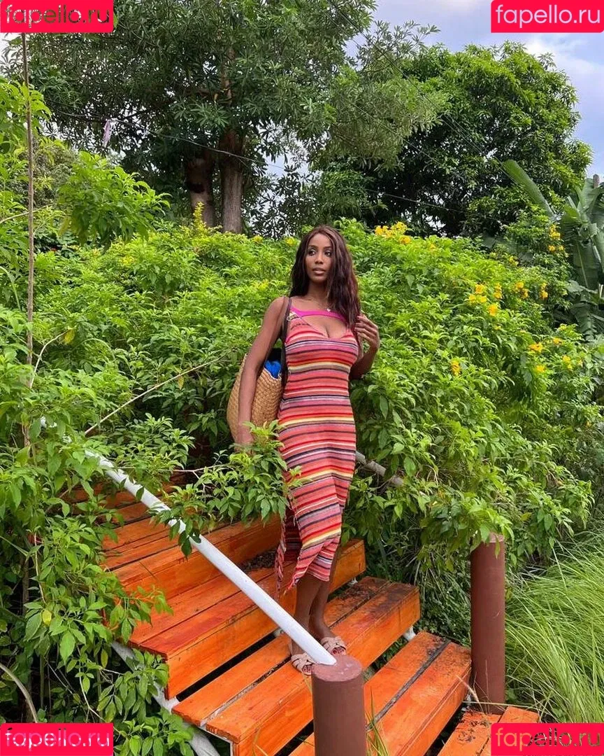 Ainett Stephens Onlyfans Photo Gallery 