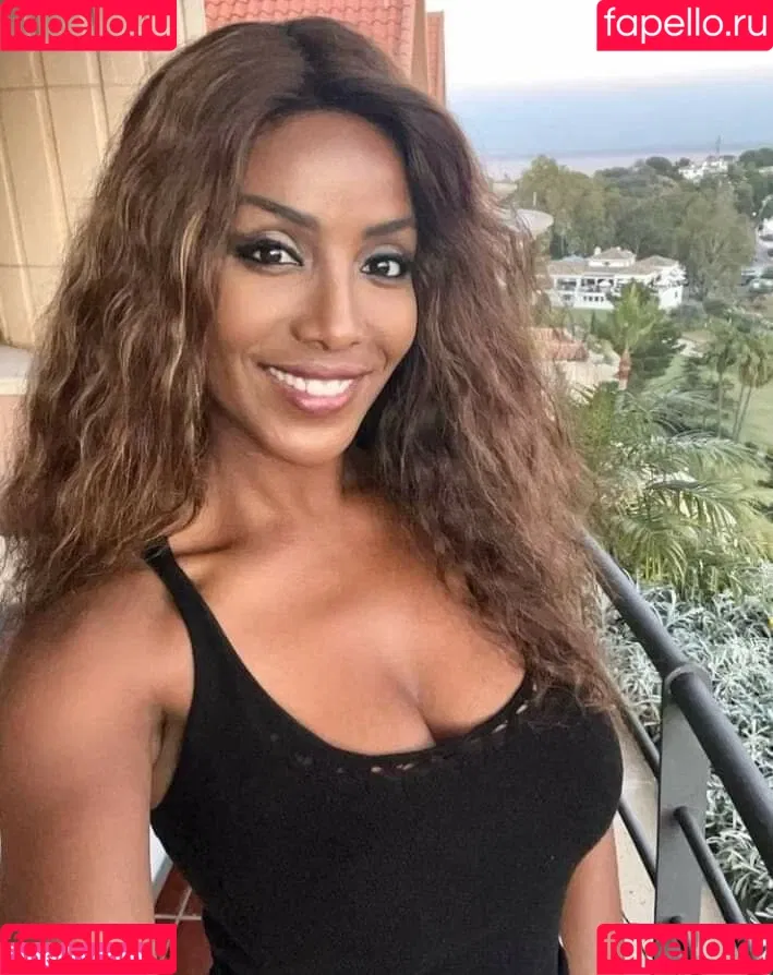 Ainett Stephens Onlyfans Photo Gallery 