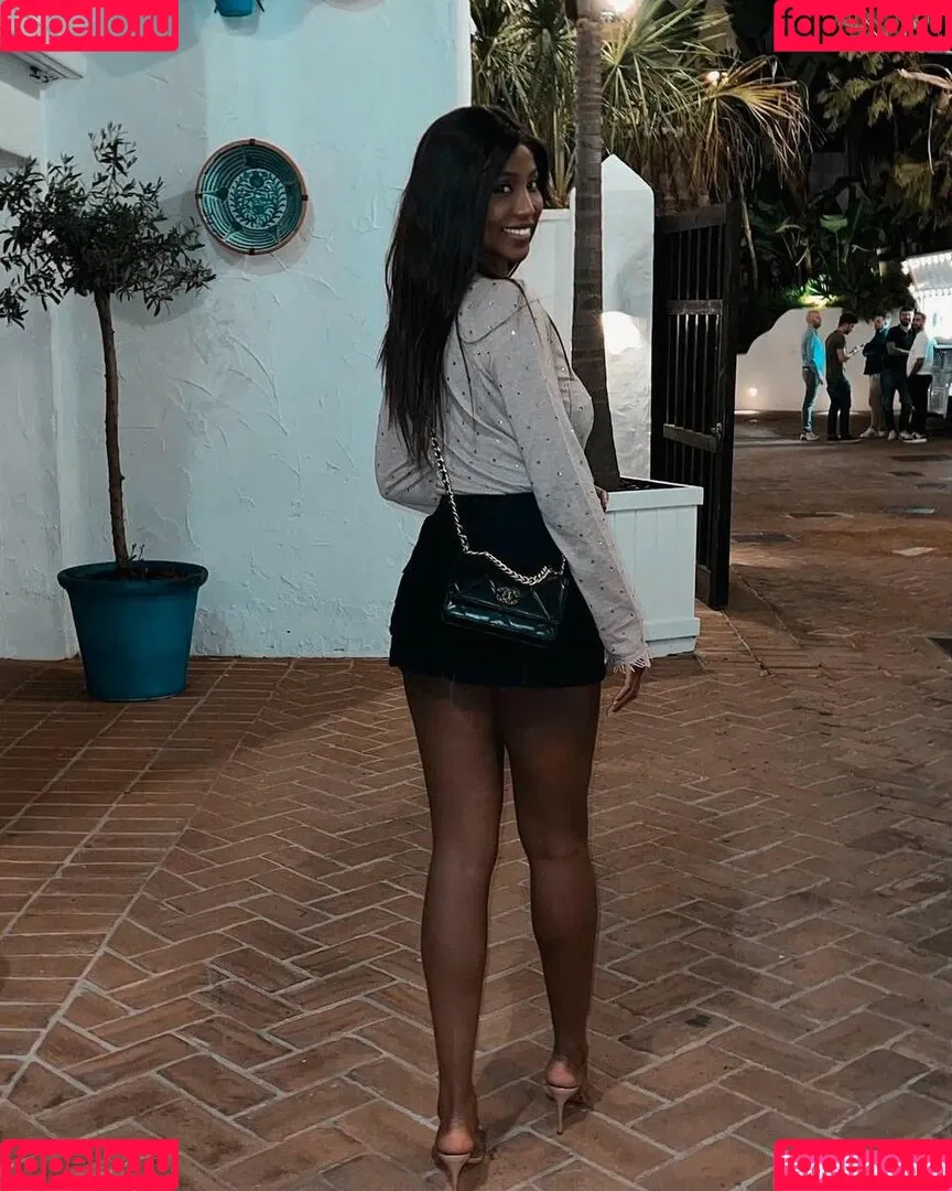 Ainett Stephens Onlyfans Photo Gallery 