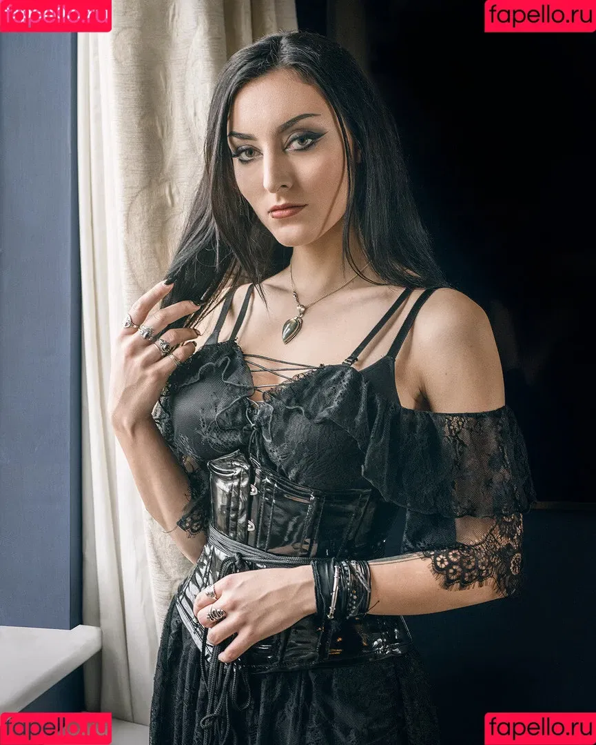 Sophie Aurelia Young Onlyfans Photo Gallery 