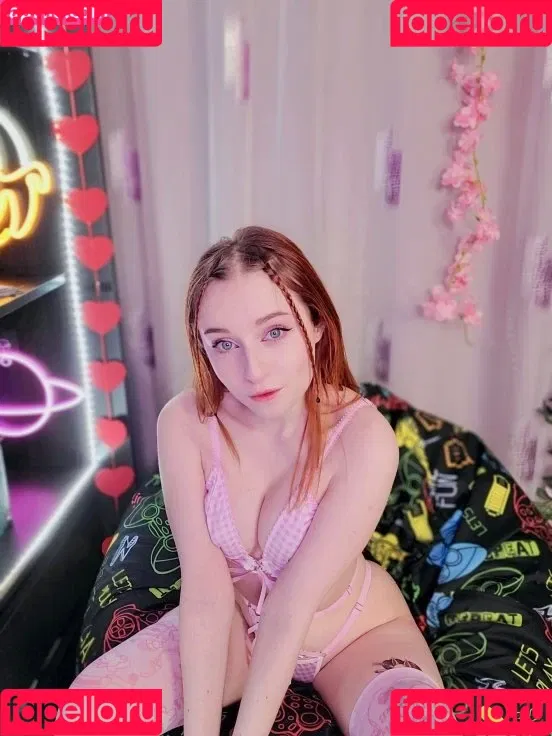 Anaminne Onlyfans Photo Gallery 