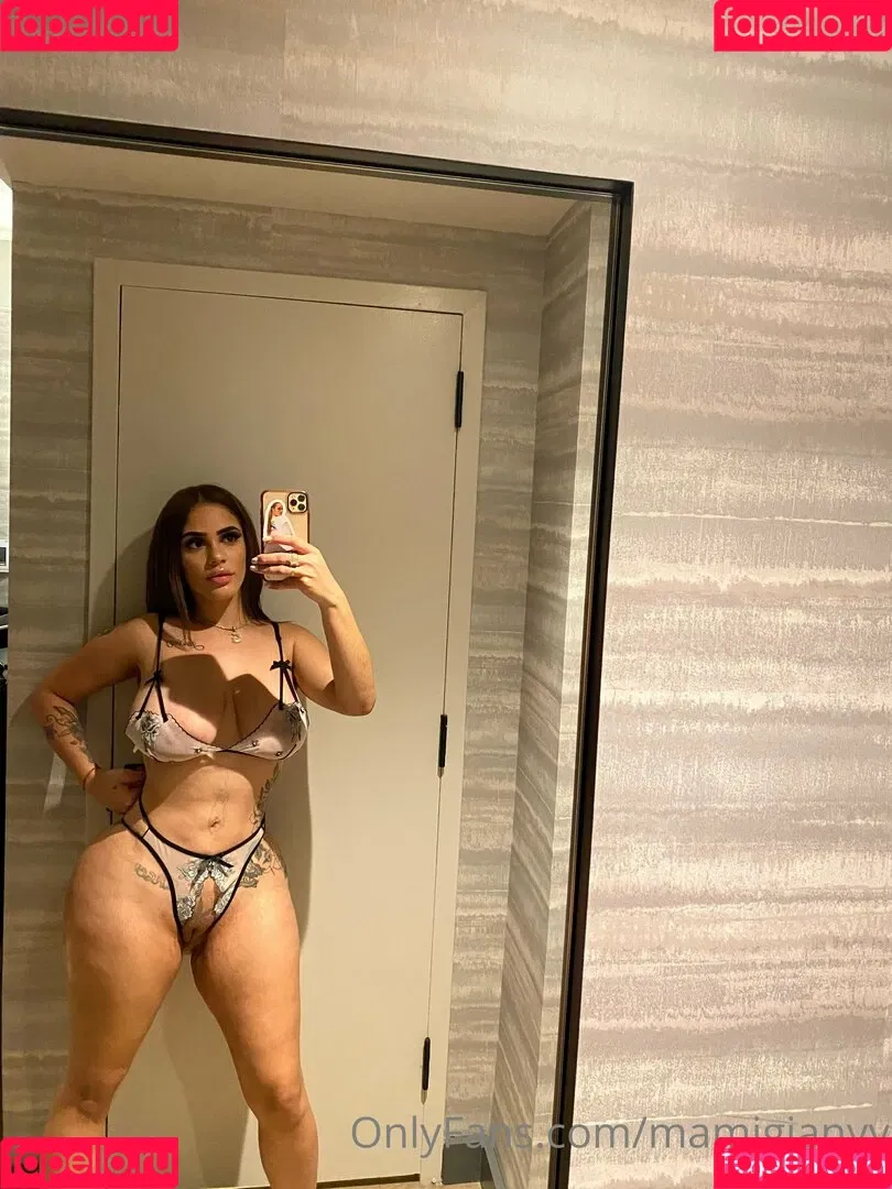 Mamigianyy Onlyfans Photo Gallery 