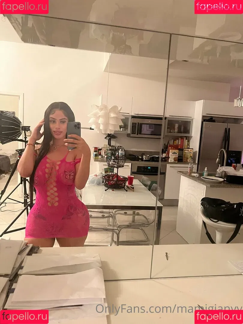 Mamigianyy Onlyfans Photo Gallery 