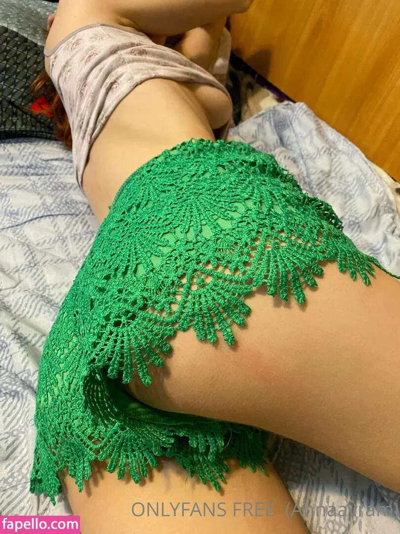 annaavram Onlyfans Photo Gallery 