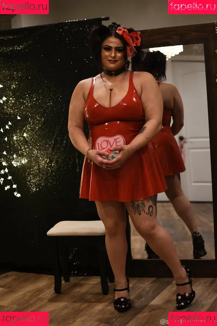 moodymusings Onlyfans Photo Gallery 