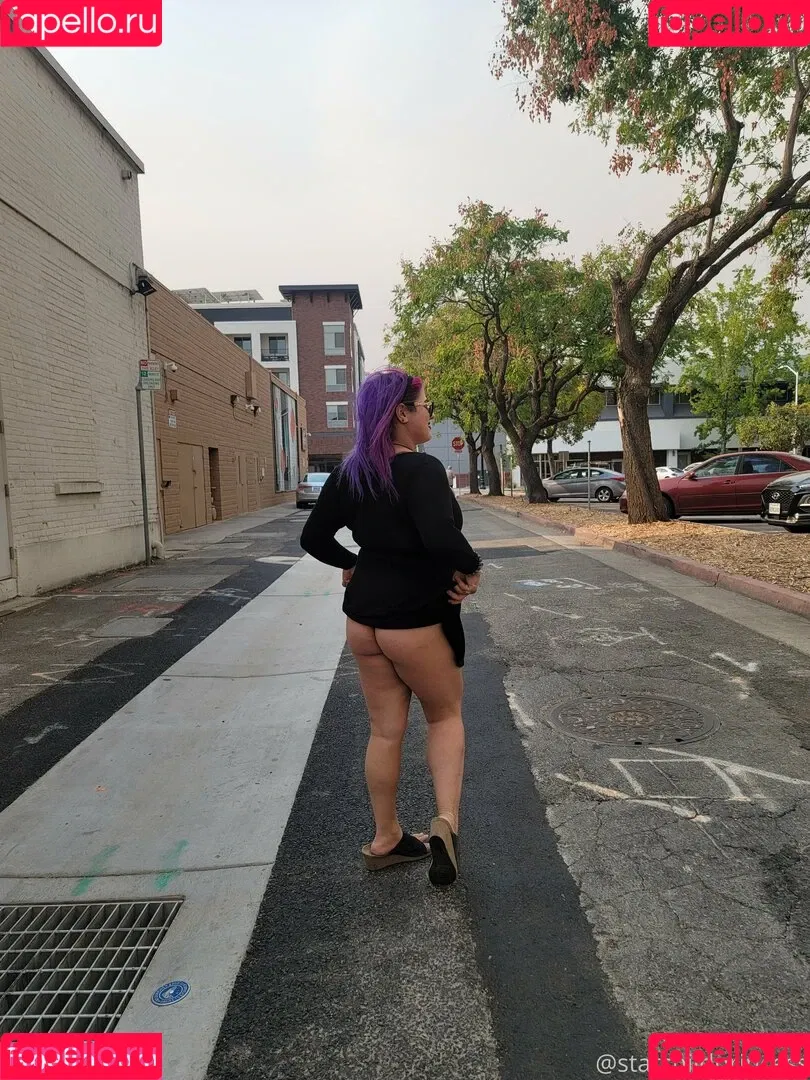 moodymusings Onlyfans Photo Gallery 