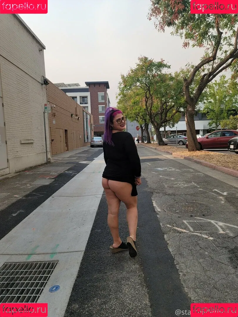 moodymusings Onlyfans Photo Gallery 