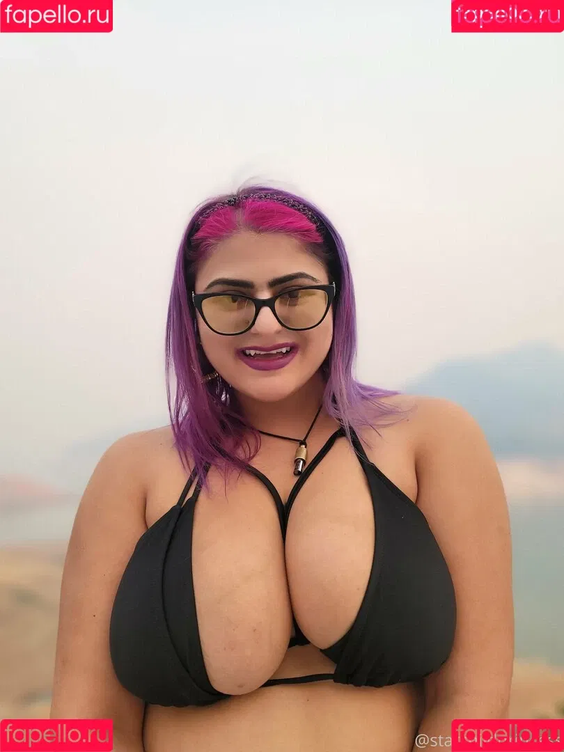 moodymusings Onlyfans Photo Gallery 