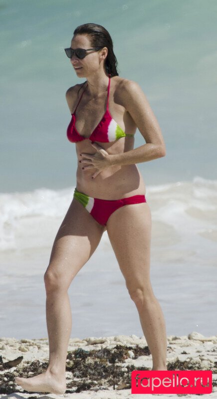 Minnie Driver Nude Onlyfans Photo 8