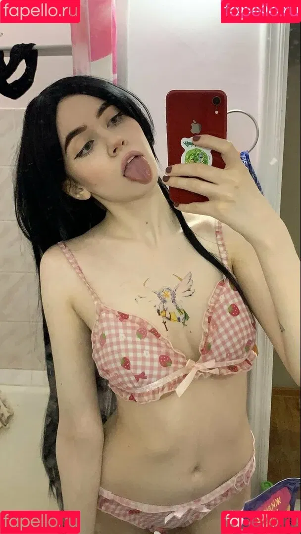 YourSmallDoll Onlyfans Photo Gallery 