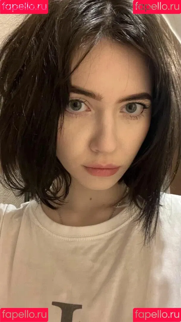 YourSmallDoll Onlyfans Photo Gallery 