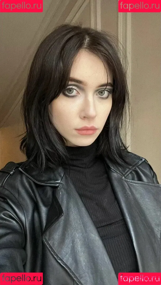 YourSmallDoll Onlyfans Photo Gallery 