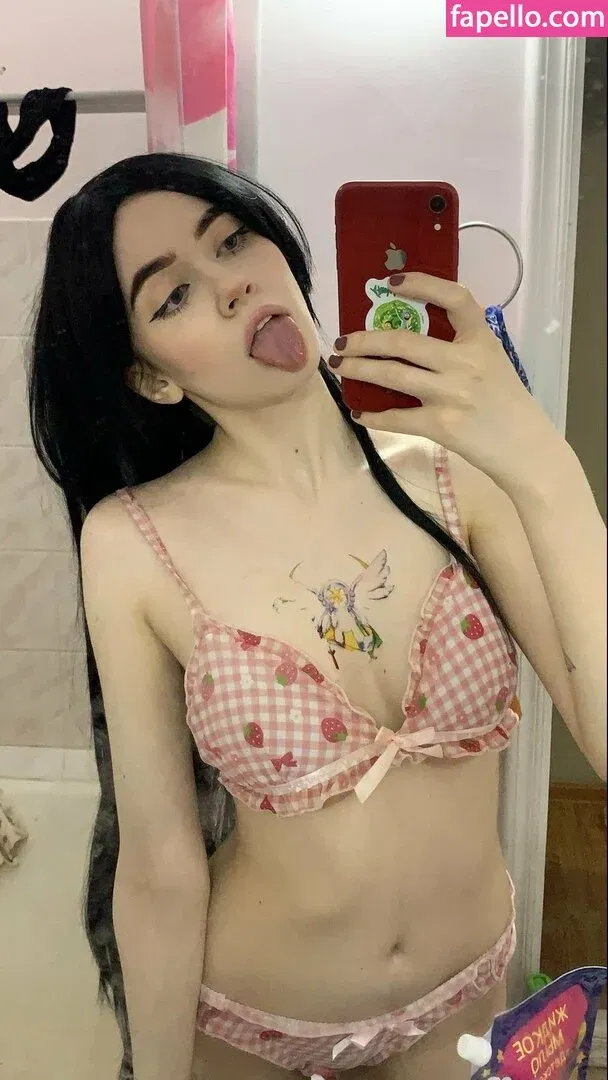 YourSmallDoll Onlyfans Photo Gallery 