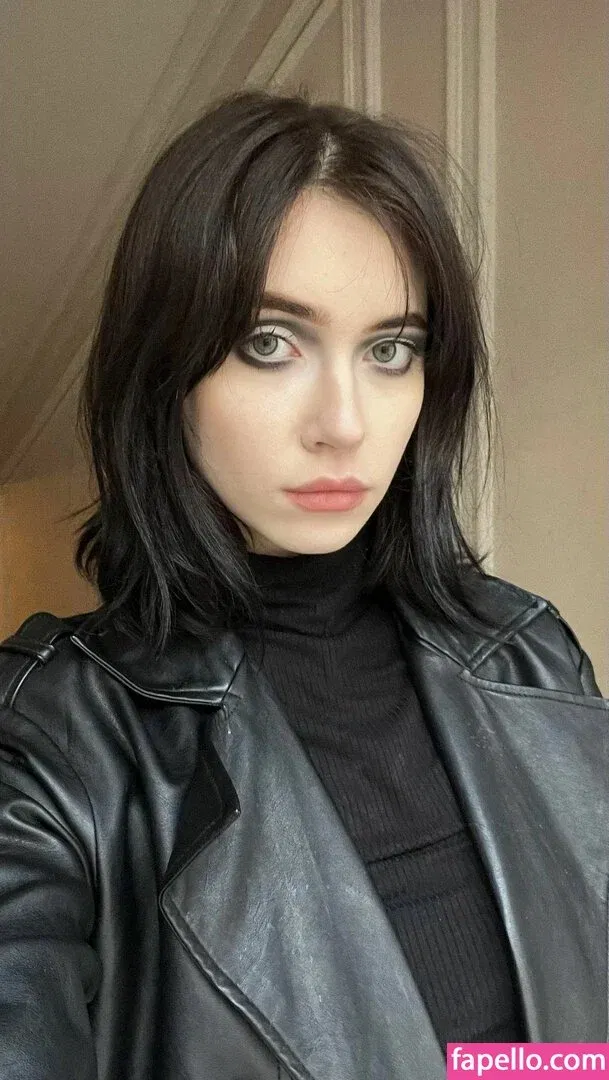 YourSmallDoll Onlyfans Photo Gallery 