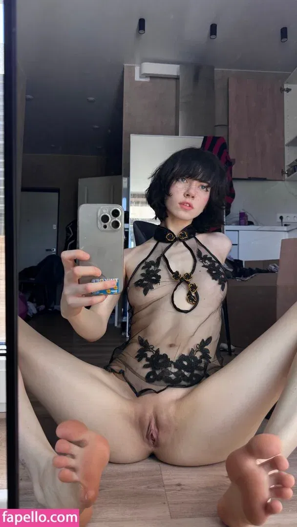 YourSmallDoll Onlyfans Photo Gallery 