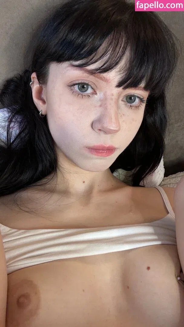 YourSmallDoll Onlyfans Photo Gallery 