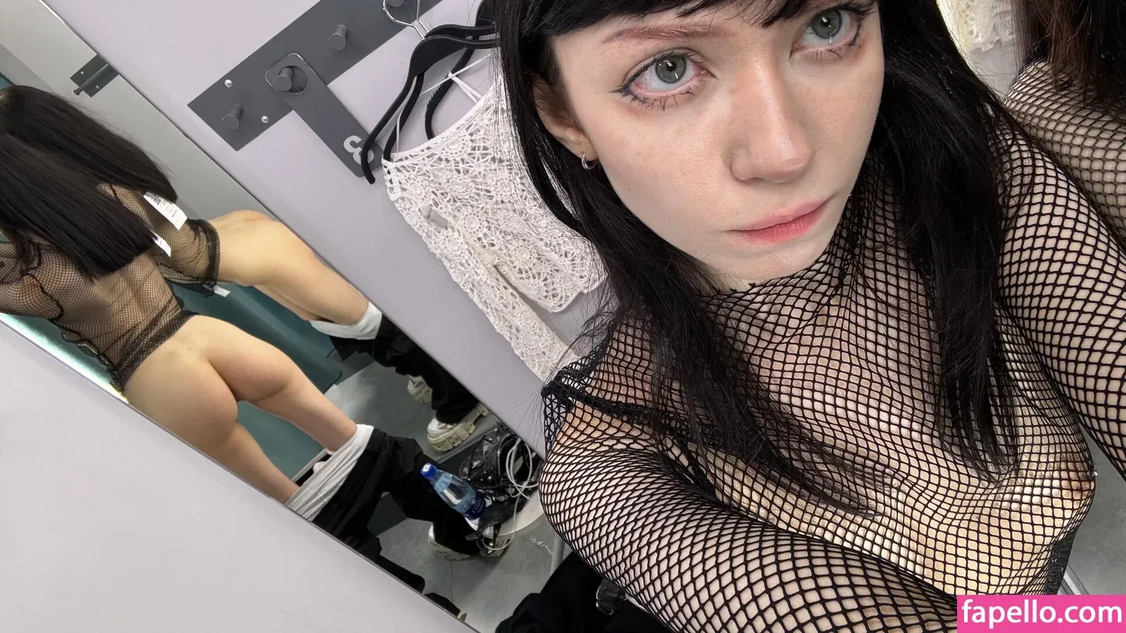 YourSmallDoll Onlyfans Photo Gallery 