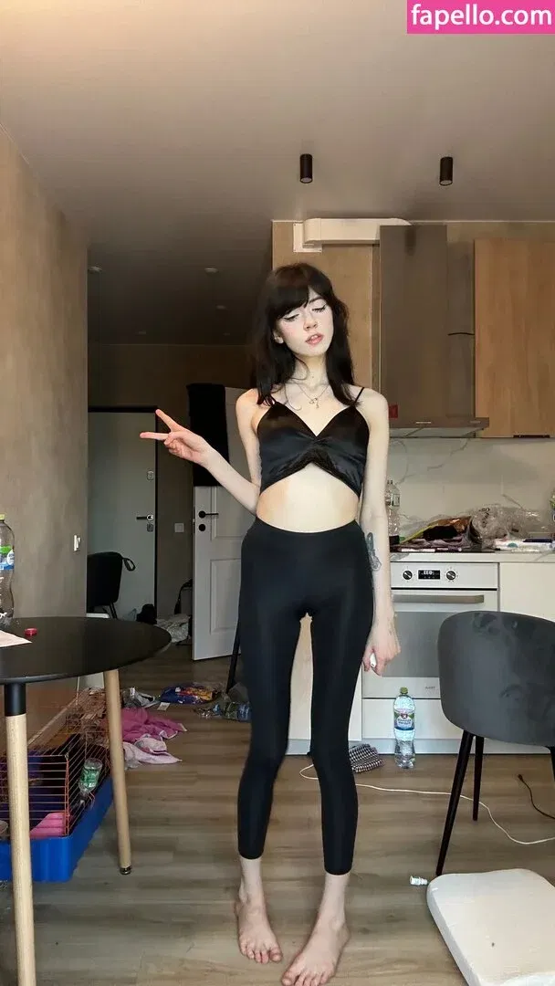 YourSmallDoll Onlyfans Photo Gallery 