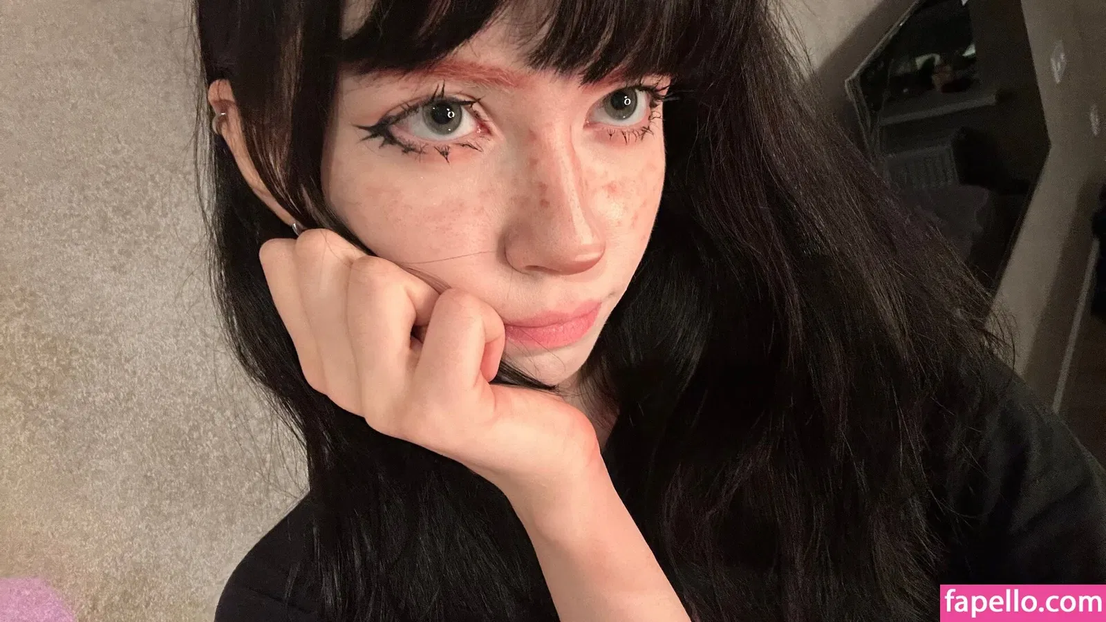 YourSmallDoll Onlyfans Photo Gallery 