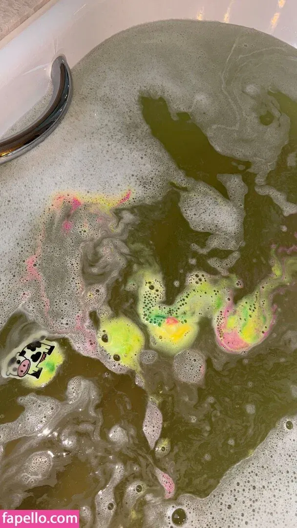 YourSmallDoll Onlyfans Photo Gallery 