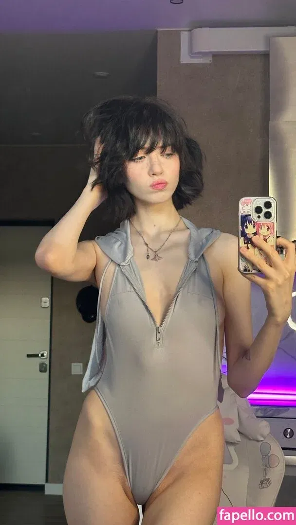 YourSmallDoll Onlyfans Photo Gallery 