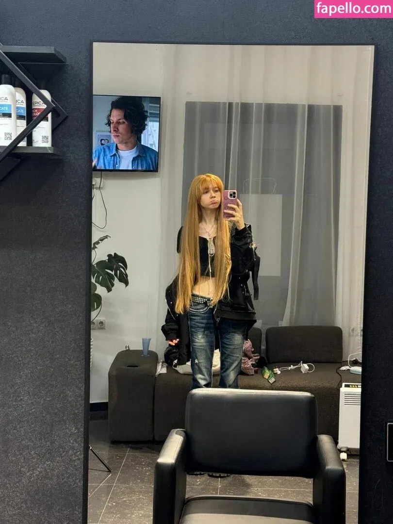 YourSmallDoll Onlyfans Photo Gallery 