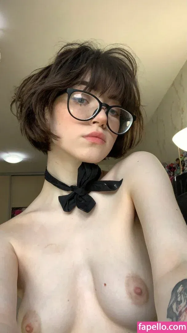 YourSmallDoll Onlyfans Photo Gallery 