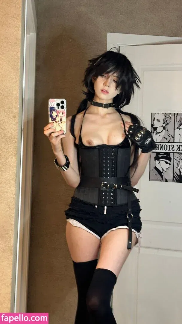 YourSmallDoll Onlyfans Photo Gallery 