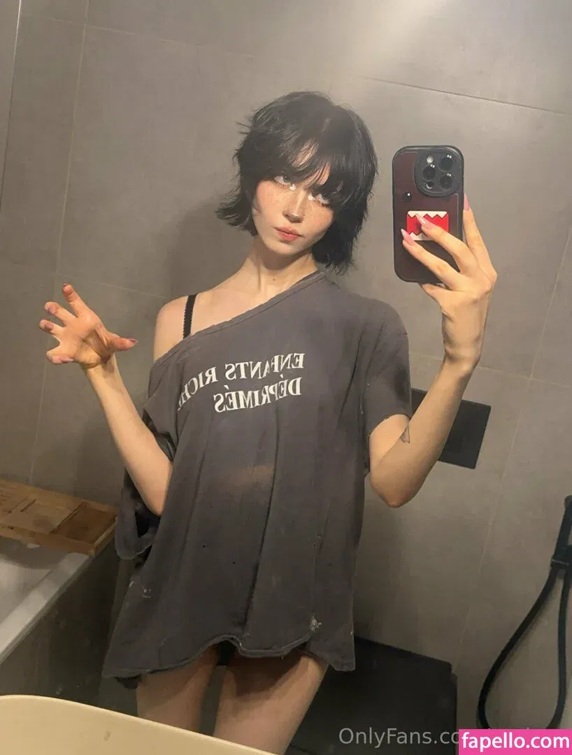 YourSmallDoll Onlyfans Photo Gallery 