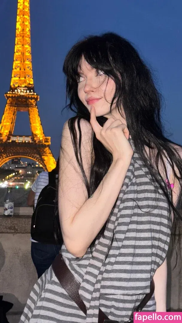 YourSmallDoll Onlyfans Photo Gallery 