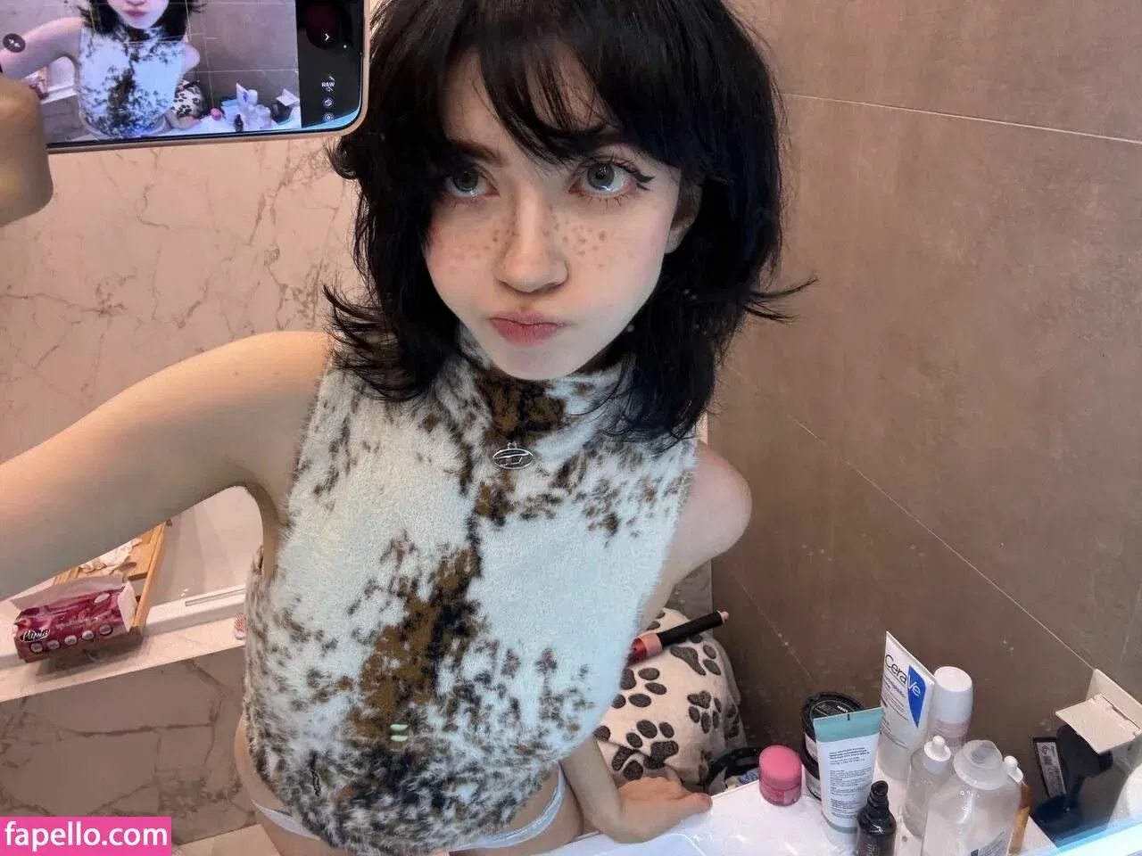 YourSmallDoll Onlyfans Photo Gallery 