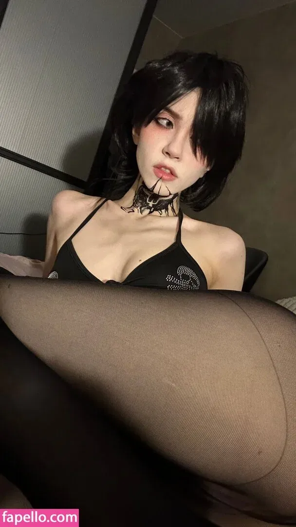 YourSmallDoll Onlyfans Photo Gallery 