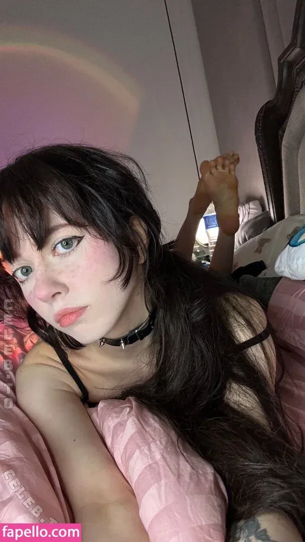 YourSmallDoll Onlyfans Photo Gallery 