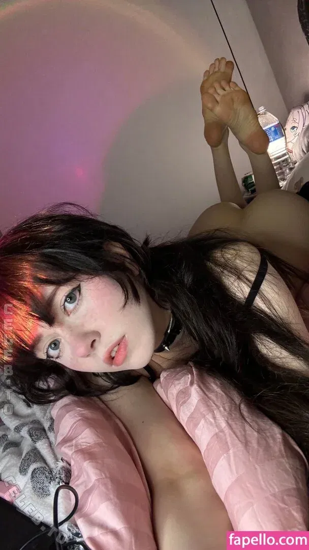 YourSmallDoll Onlyfans Photo Gallery 