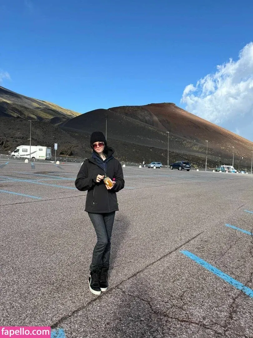 YourSmallDoll Onlyfans Photo Gallery 