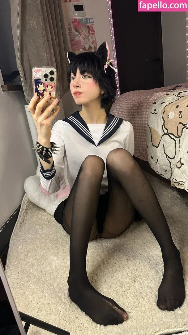 YourSmallDoll Onlyfans Photo Gallery 