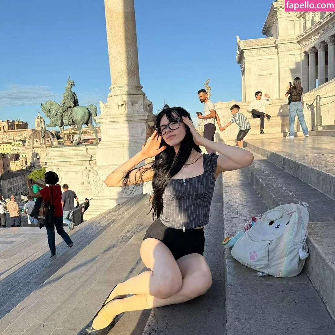 YourSmallDoll Onlyfans Photo Gallery 