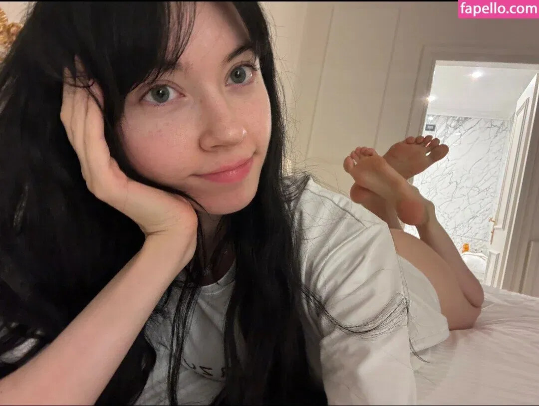 YourSmallDoll Onlyfans Photo Gallery 