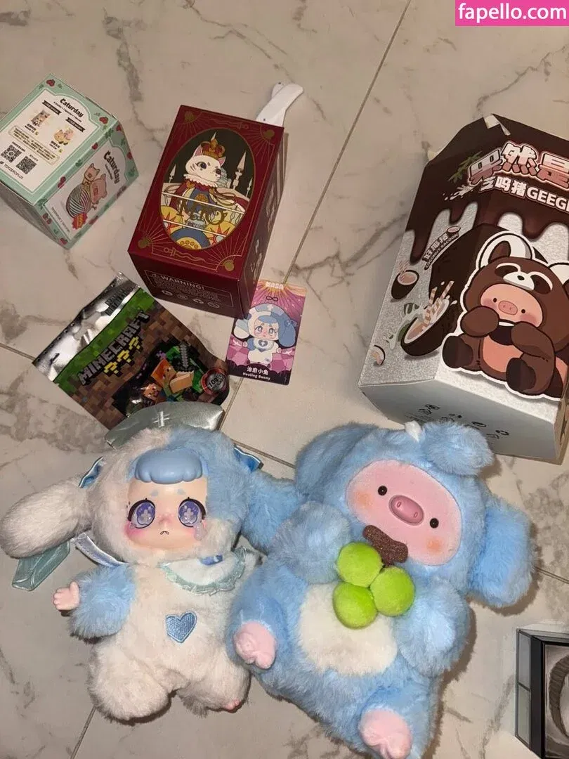 YourSmallDoll Onlyfans Photo Gallery 