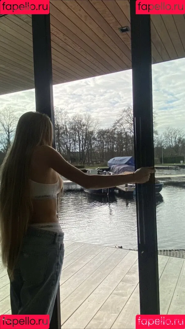 Lies Zhara Onlyfans Photo Gallery 