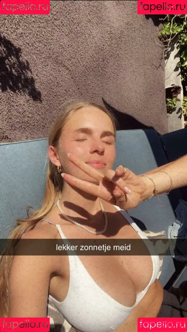 Lies Zhara Onlyfans Photo Gallery 