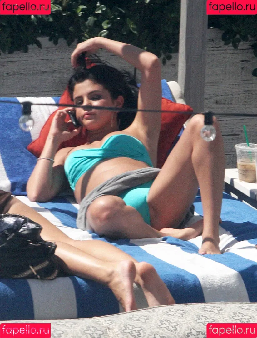 Selena Gomez Onlyfans Photo Gallery 
