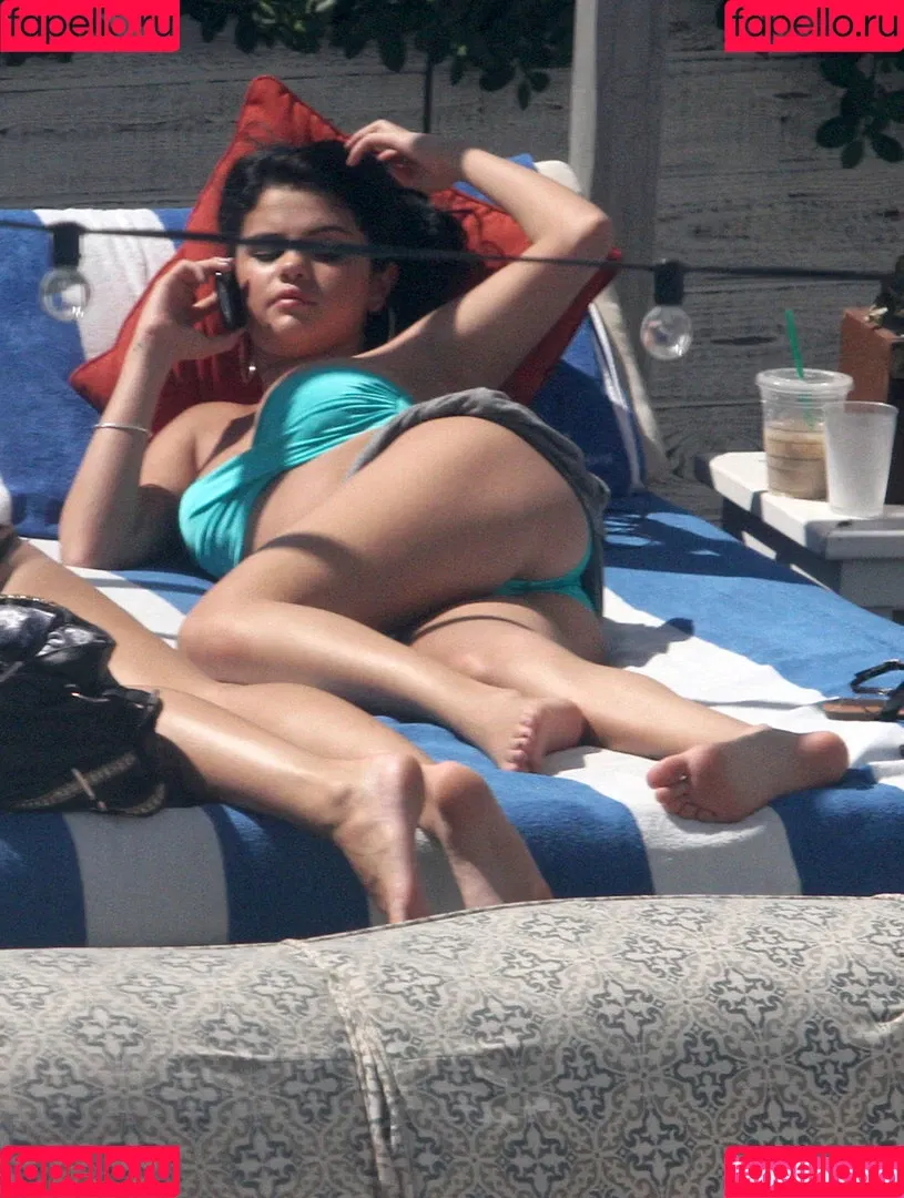 Selena Gomez Onlyfans Photo Gallery 