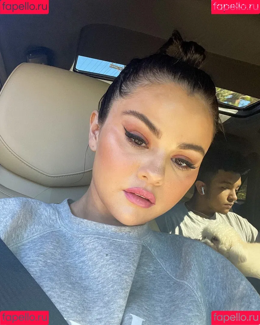 Selena Gomez Onlyfans Photo Gallery 