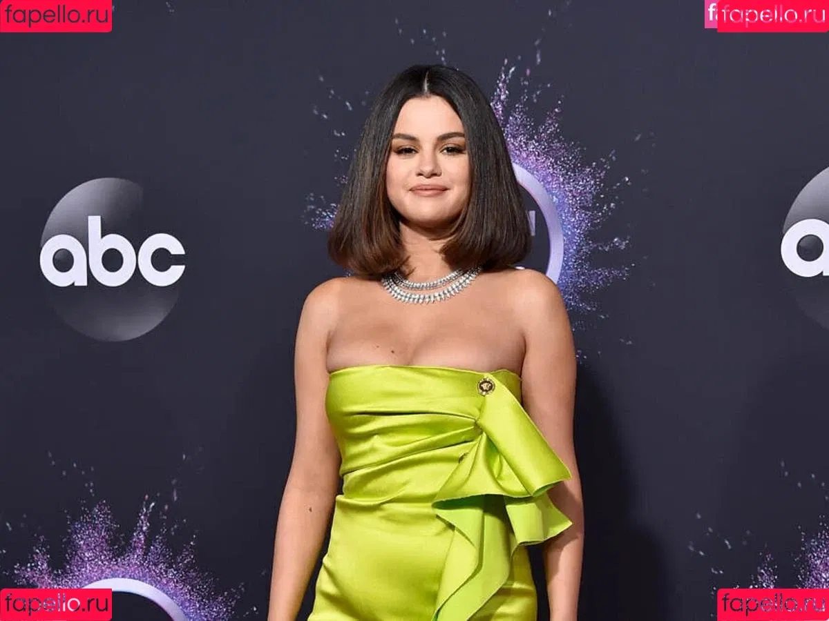 Selena Gomez Onlyfans Photo Gallery 