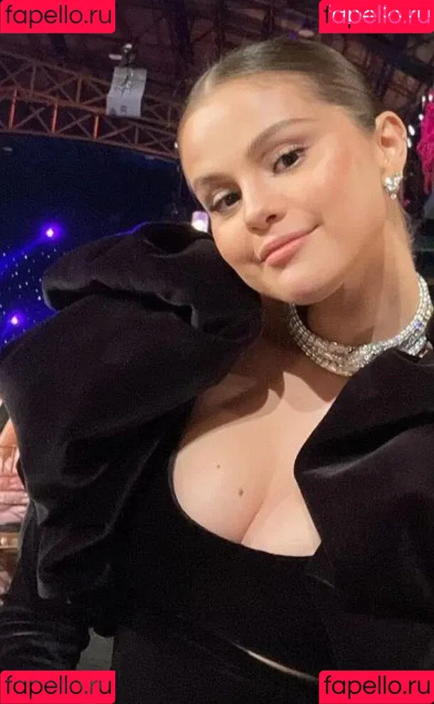Selena Gomez Onlyfans Photo Gallery 