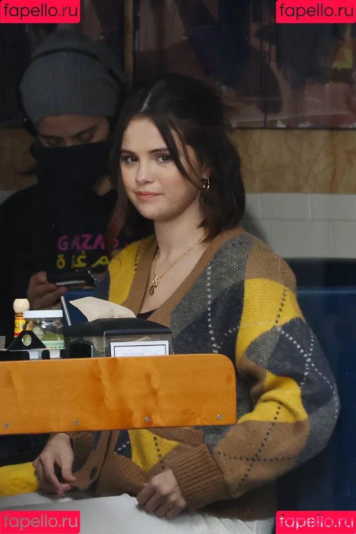 Selena Gomez Onlyfans Photo Gallery 