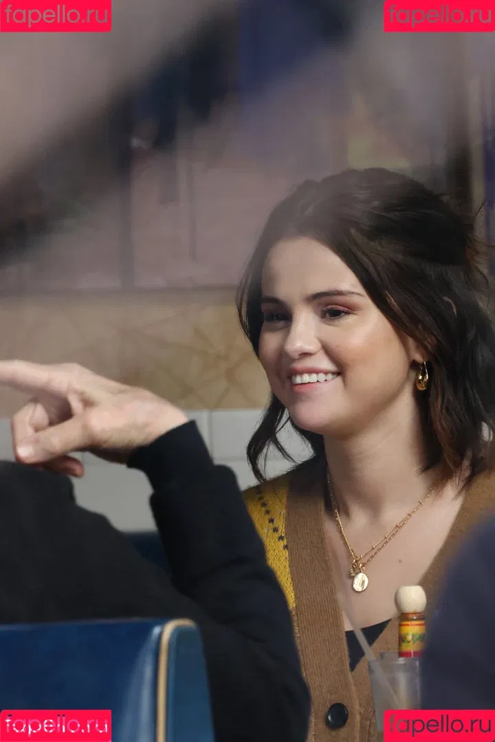 Selena Gomez Onlyfans Photo Gallery 