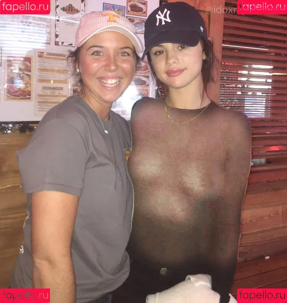 Selena Gomez Onlyfans Photo Gallery 